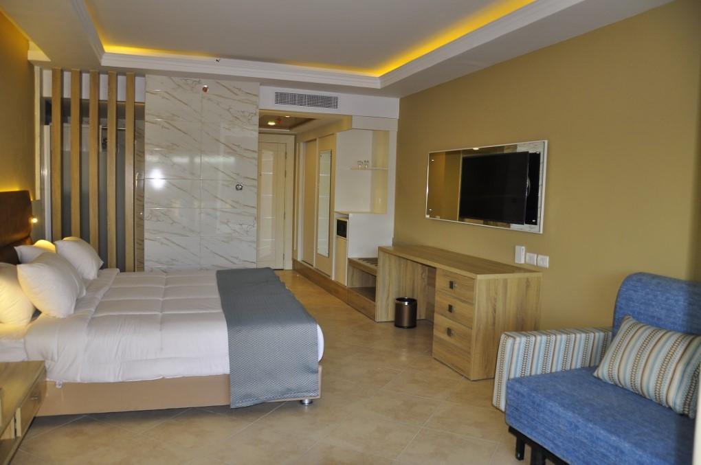 Titanic Royal-Families And Couples Only Hotel Hurghada Ngoại thất bức ảnh